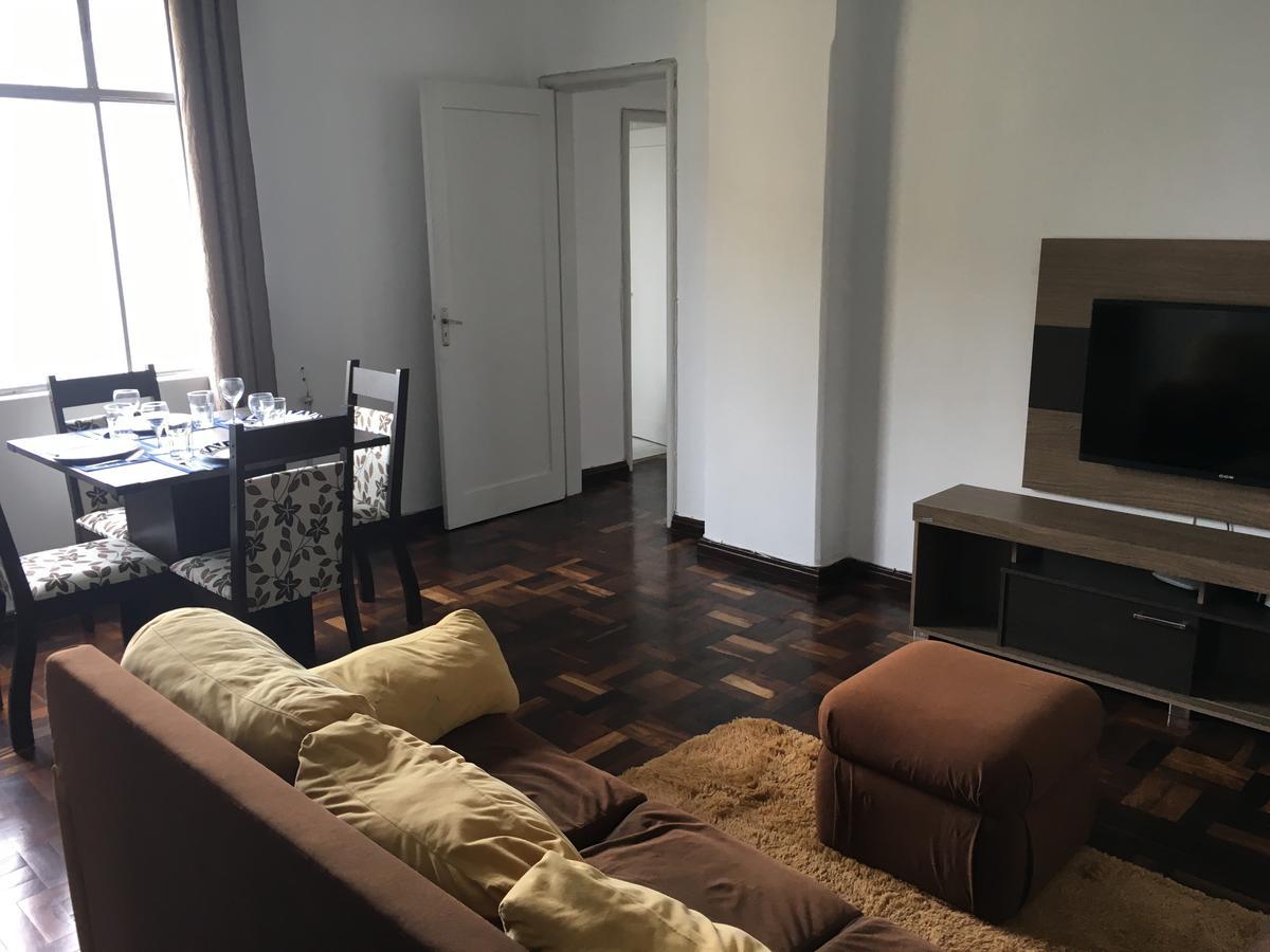Apartamento Ap Na Rua Flores Curitiba